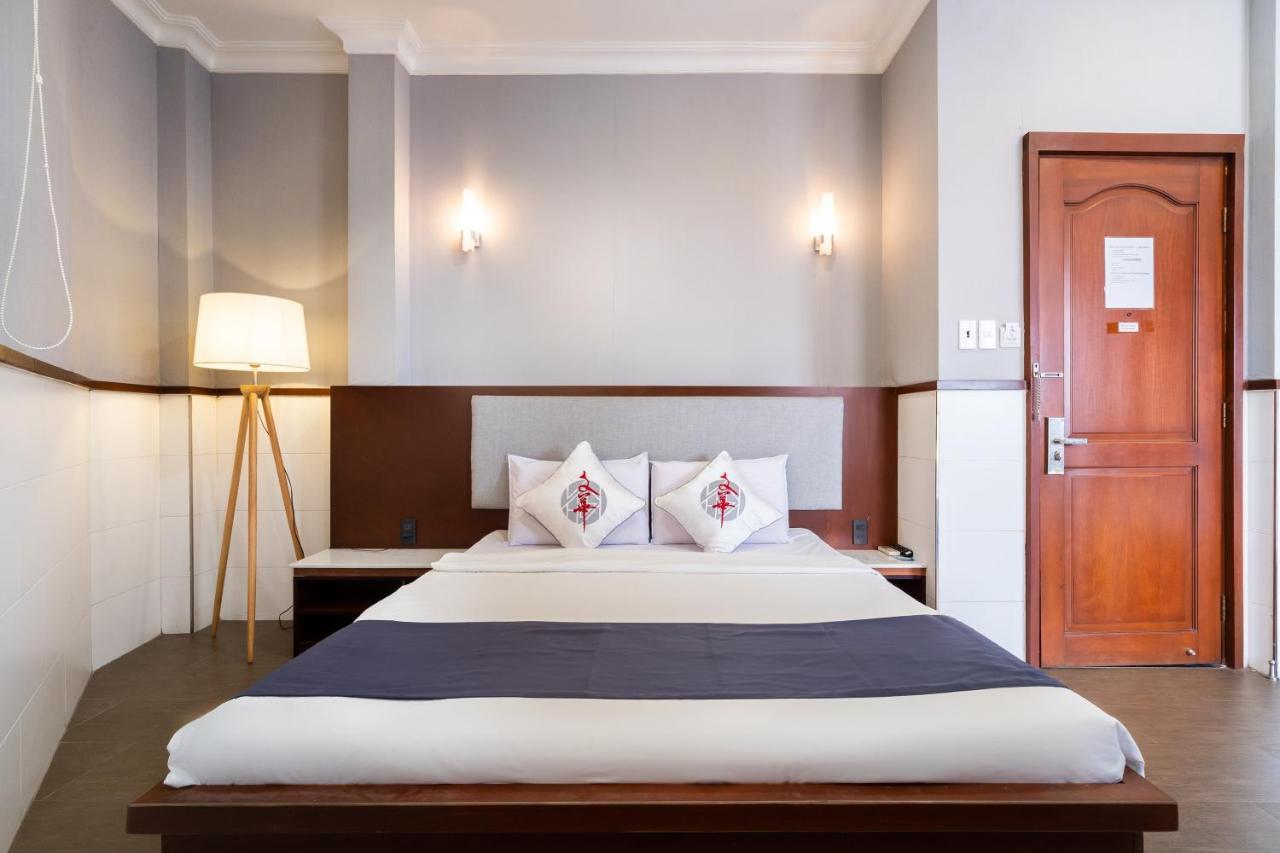 Van Hoa Hotel Хошимин Экстерьер фото