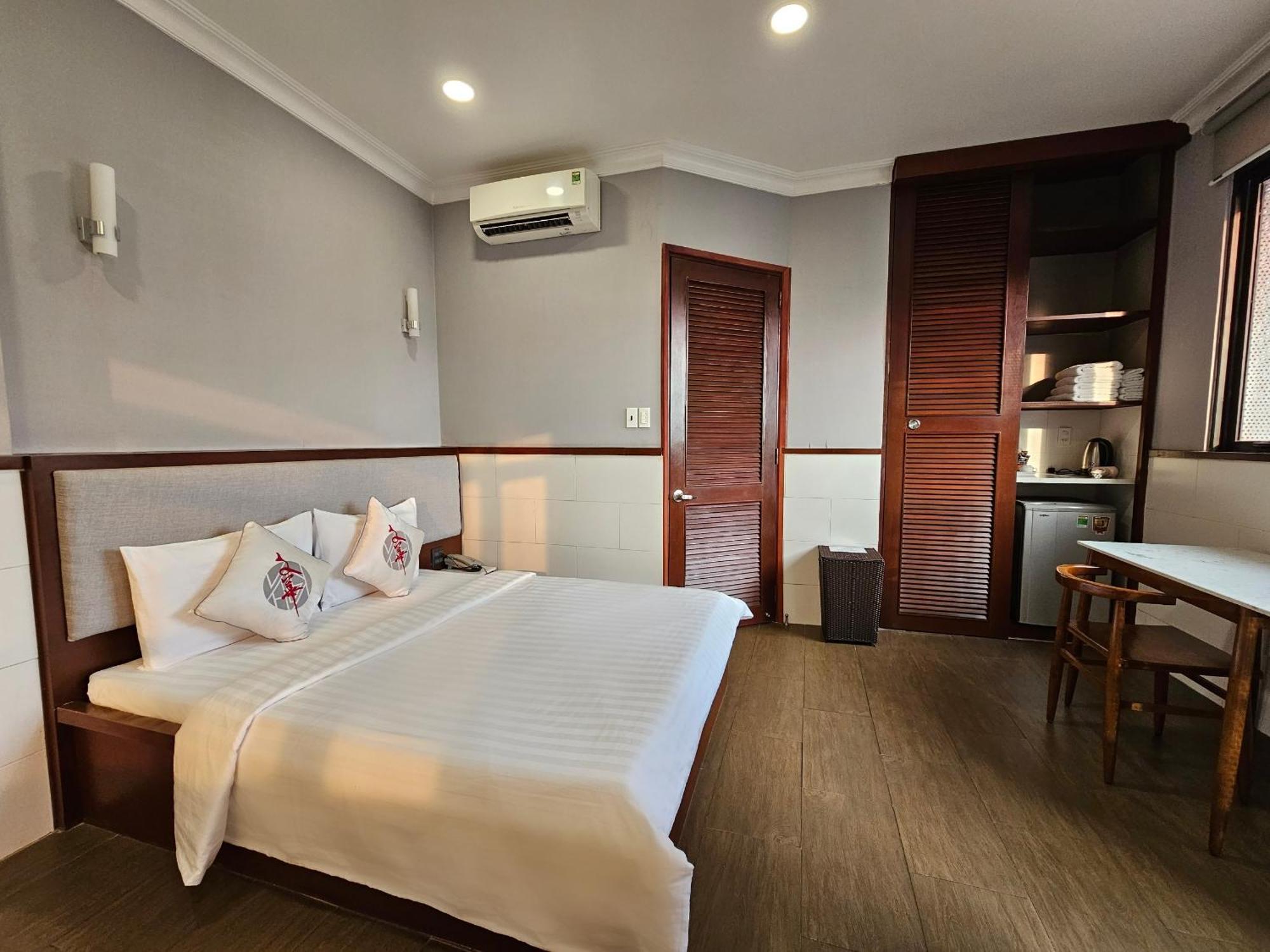 Van Hoa Hotel Хошимин Экстерьер фото